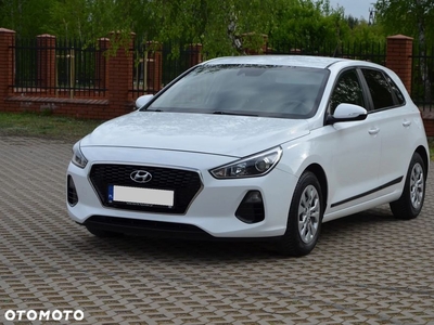 Hyundai i30 1.4 BlueDrive Classic +