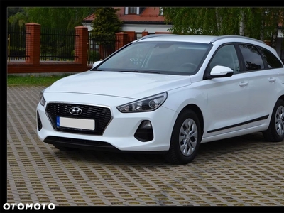 Hyundai i30 1.4 BlueDrive Classic +