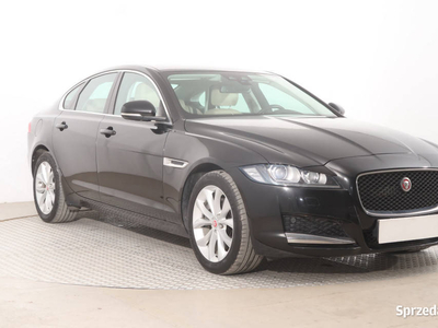 Jaguar XF 20d