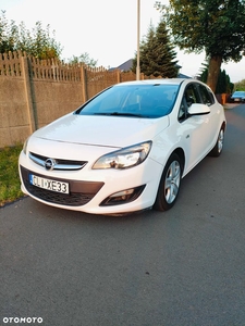 Opel Astra IV 1.4 T Cosmo