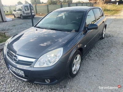 Opel Signum 1.9 150 km