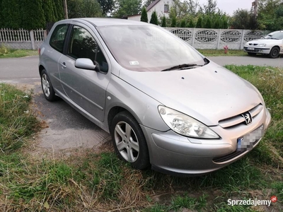 Peugeot 307 1.6 HDI 110km na części