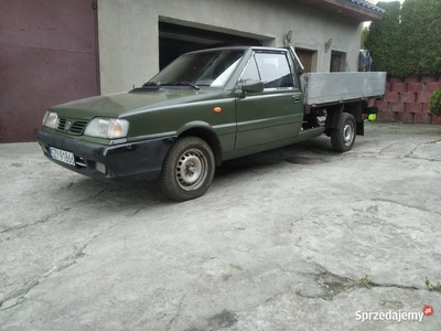 Polonez Truck paka 2.5m wspomaganie lpg oc do 17.09.2025 most bez luzów