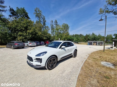 Porsche Macan Standard