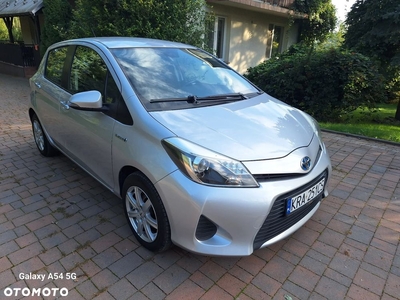 Toyota Yaris Hybrid 100 Dynamic