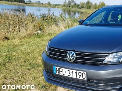 Volkswagen Jetta 1.8T SE