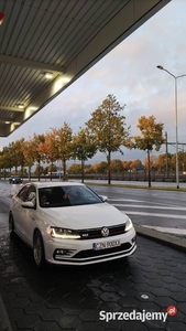 Volkswagen Jetta Volkswagen Jetta GLI 2.0 benzyna 211km