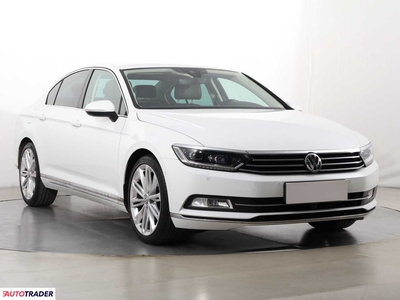 Volkswagen Passat 1.8 177 KM 2015r. (Piaseczno)