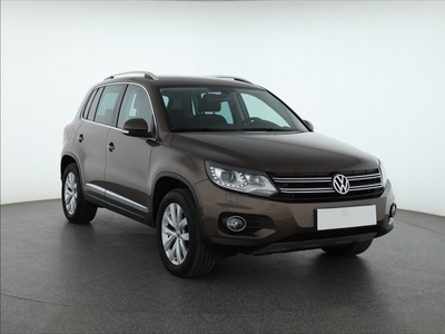 Volkswagen Tiguan , Salon Polska, Serwis ASO, DSG, Navi, Xenon, Bi-Xenon,