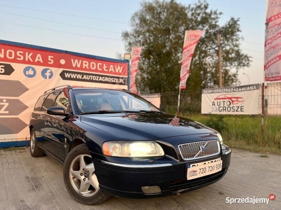 Volvo V70 2.4 Diesel / 2004 / HAK / Automat / Długie opłaty //Zamiana