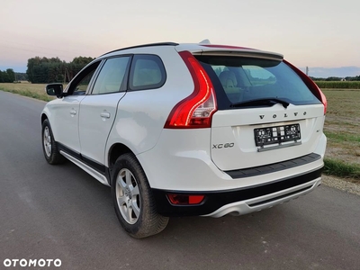 Volvo XC 60 3.2 AWD Momentum