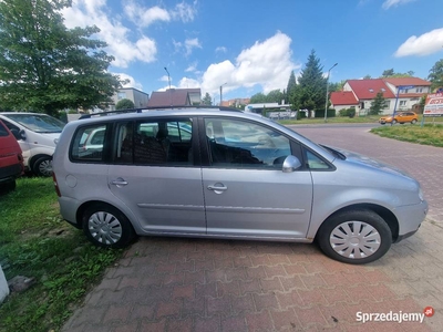 Vw touran 1.6 Fsi automat