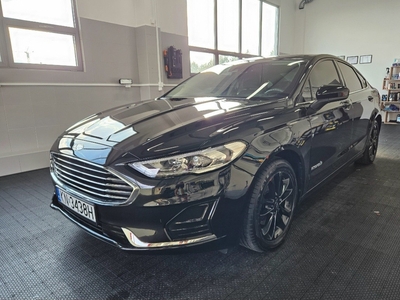 Ford Mondeo IX Ford Fusion Hybrid SE 2019