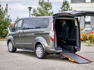 Ford Tourneo Custom 2024