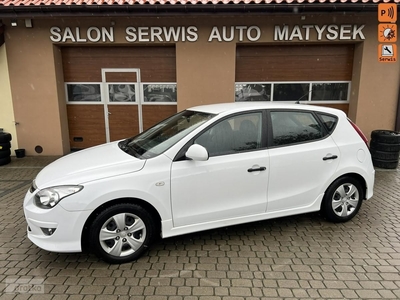 Hyundai i30 I 1,4 109KM Klimatyzacja Serwis Koła lato/zima