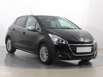 Peugeot 208 , Salon Polska, Serwis ASO, VAT 23%, Navi, Klimatronic,