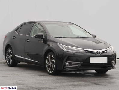 Toyota Corolla 1.6 130 KM 2016r. (Piaseczno)