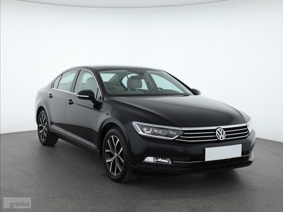 Volkswagen Passat B8 , Salon Polska, 1. Właściciel, VAT 23%, Navi, Klimatronic,