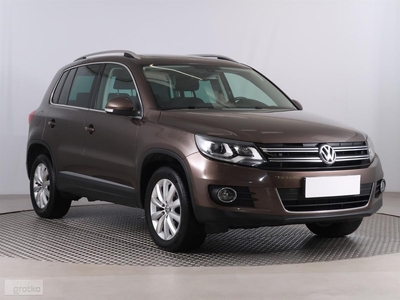 Volkswagen Tiguan , Serwis ASO, Navi, Xenon, Bi-Xenon, Klimatronic, Tempomat,