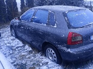 Audi A3 8L silnik 1,9tdi 130km 6 biegów drzwi klapa zderzak lampa fotel