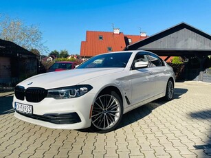 BMW Seria 5 530e