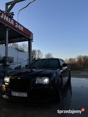 Chrysler 300c SRT8 6.1 hemi 431hp