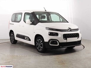 Citroen Berlingo 1.5 100 KM 2021r. (Piaseczno)