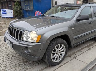 Jeep Grand Cherokee 3,0 CRD 4X4 Doinwestowany skóry DVD Quadra Drive2