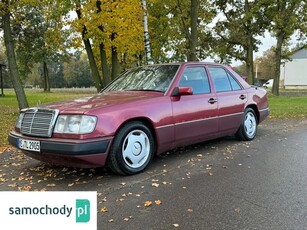 Mercedes-Benz W124