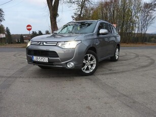 Mitsubishi Outlander PHEV Instyle +