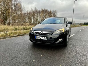 Opel Astra J 1.7 CDTI 110KM