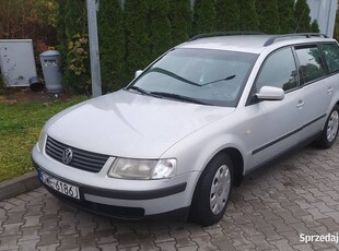 Passat B5 1.9 sprawny / nowy przegląd