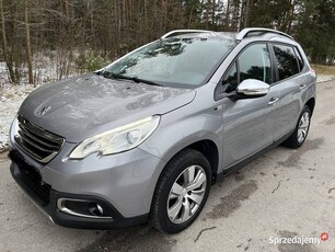 Peugeot 2008 1.2 Pure Tech benzyna ,NAWIGACJA,Czujniki parkowania,BEZWYPADK