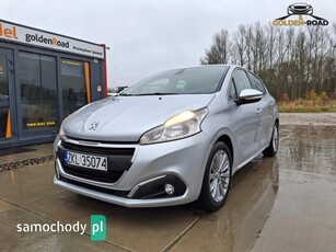 Peugeot 208 I