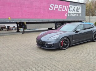 Porsche Panamera GTS Sport Turismo