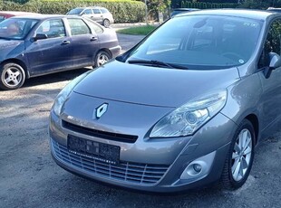 Renault grande scenic z navi