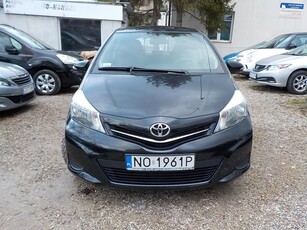 Toyota Yaris III pierwszy właściciel kuiony w polskim salonie