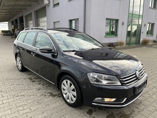 Volkswagen Passat B7 VOLKSWAGEN PASSAT 2.0TDI DSG Navi