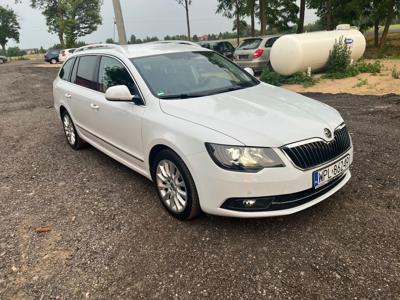 Używane Skoda Superb - 65 000 PLN, 267 000 km, 2015