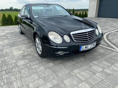 Używane Mercedes-Benz Klasa E - 17 000 PLN, 484 452 km, 2007