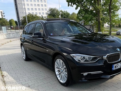 BMW Seria 3 320d Touring Luxury Line