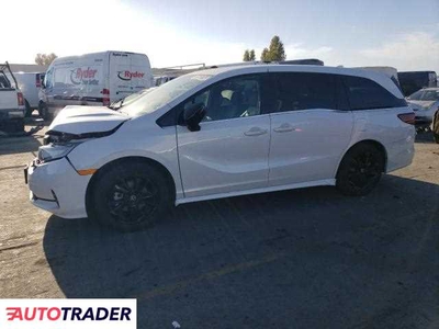 Honda Odyssey 3.0 benzyna 2023r. (HAYWARD)