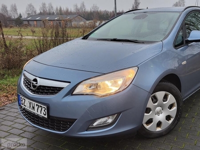 Opel Astra J 1,4 turbo z Niemiec! Od jednego właściciela!