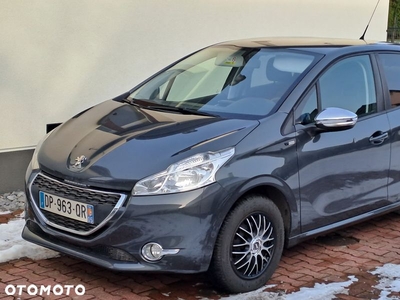 Peugeot 208 1.2 VTi Style