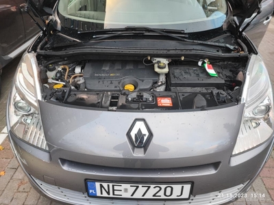 RENAULT GRAND SCENIC