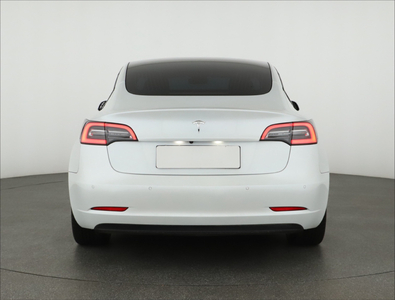 Tesla Model 3 2020 Std Range Plus 49kWh 43322km 239kW