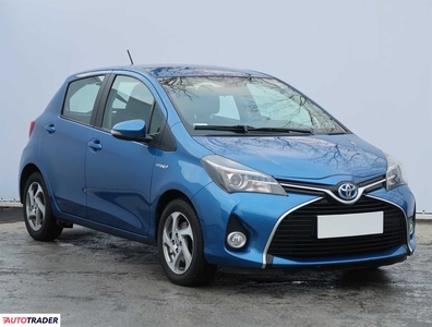 Toyota Yaris 1.5 99 KM 2016r. (Piaseczno)