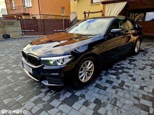 BMW Seria 5 518d M Sport