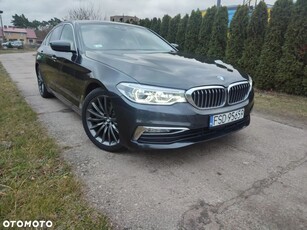 BMW Seria 5 530d Luxury Line