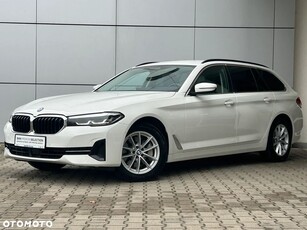 BMW Seria 5 530i xDrive Luxury Line